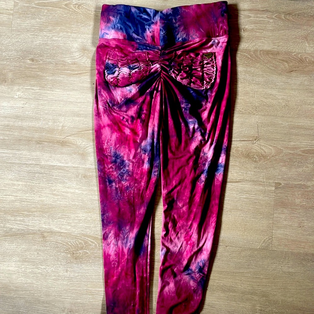 Cute booty pants